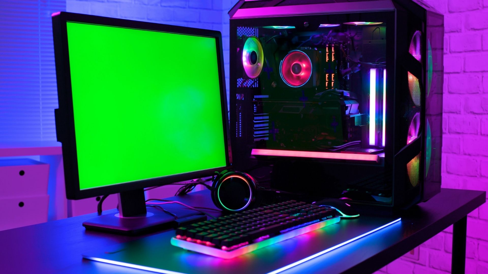 超カッコいい！ゲーミングPC！高性能Core i7＆RTX3070搭載！ みつけれ